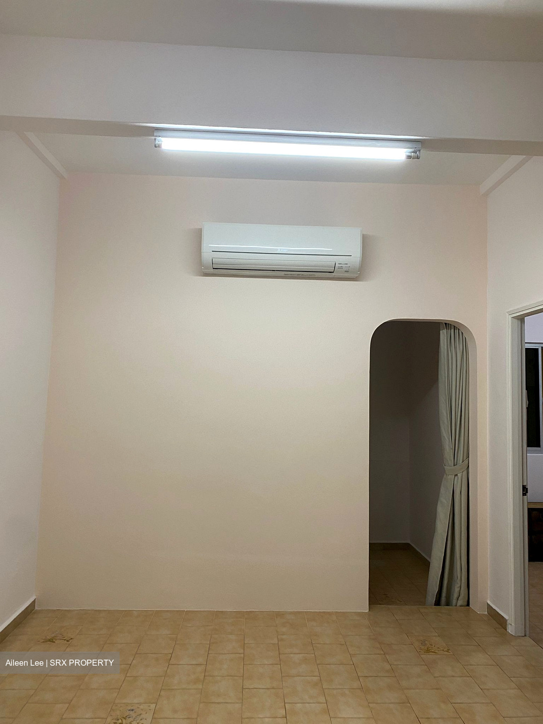 Jalan Dermawan (D23), Terrace #477206821